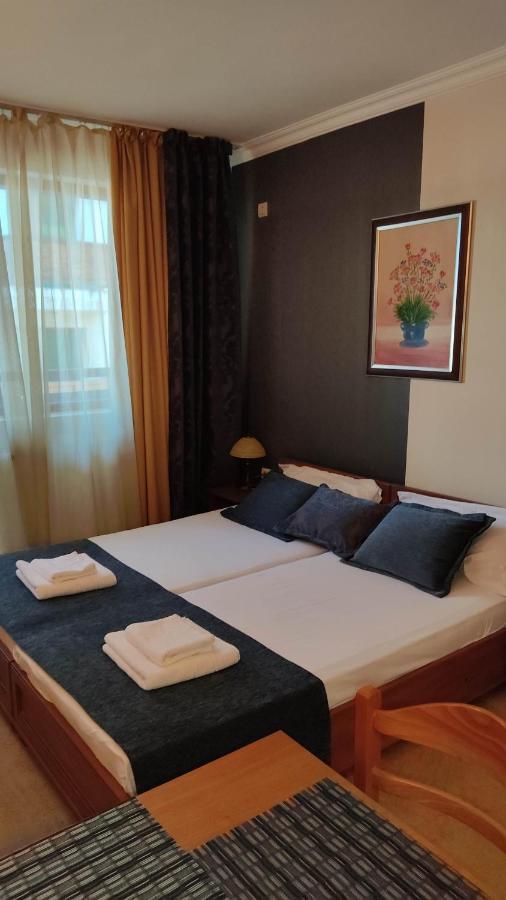 Annett Apartments At Emerald Hotel Bansko Ngoại thất bức ảnh